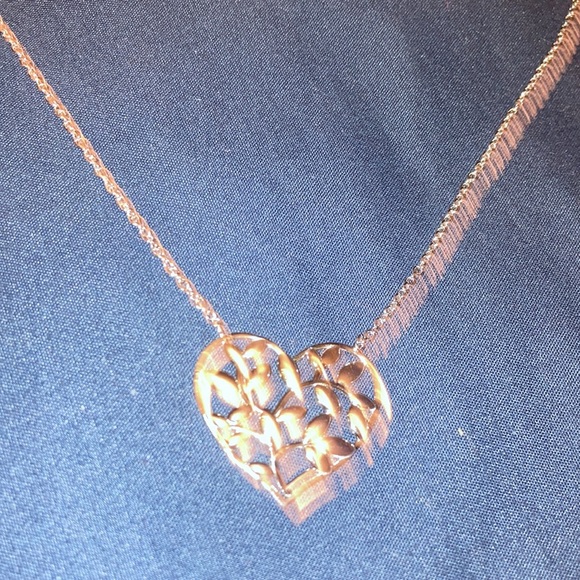 heart necklace - Picture 2 of 4